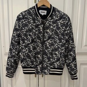BB Dakota Monochrome Floral Bomber Jacket Sz Small